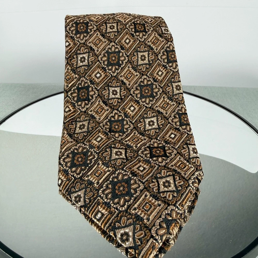 Bruno Piattelli Roma Extra Long Mens Silk Necktie Bronze Gold Geometric Print